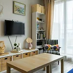 Appartamento 1br Near Delta Mall Free Parking