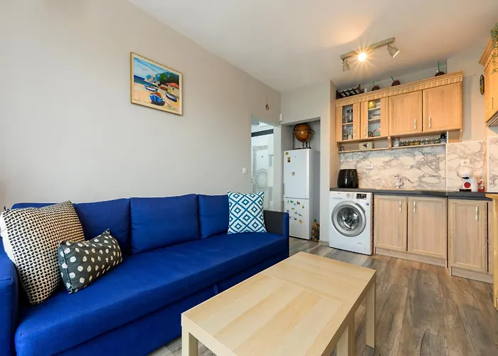 شقة Rated 1br By Delta Mall & Parking فارنا